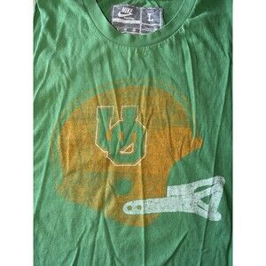 Vintage Nike Men's Green Football Tank T-Shirt Size Large